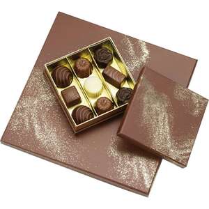Image produit Coffret carton carré chocolats 3,4,6 Rangées POUDRE D'OR marron